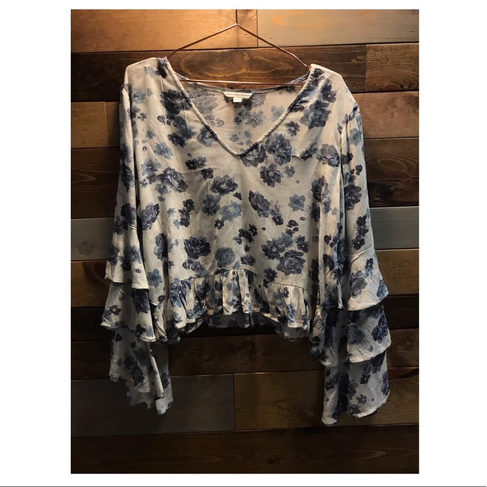 NWOT American Eagle Bell Sleeve Shirt